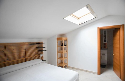 Zona XVI Torrenova Apartamento | Appartamento spazioso+parcheggio a Romanina - Roma