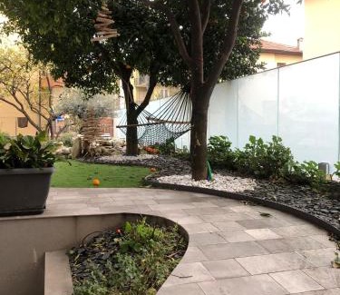 Spotorno Apartamento | Appartamento Spotorno con ampio terrazzo attrezzato anche con angolo cottura