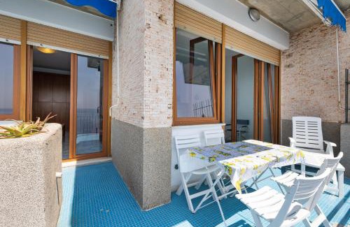 Torre del Mare Apartamento | Appartamento stupenda vista mare