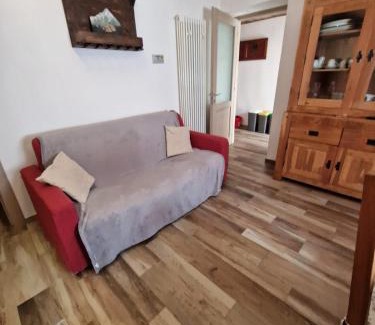 Valtournenche Apartamento | Appartamento sul Lago di Maen