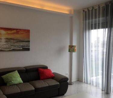 Loano Apartamento | Appartamento sul porto