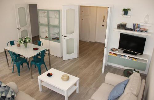 Quartiere XXXIV Lido di Ostia Levante Apartamento | Appartamento Via dei Fabbri Navali