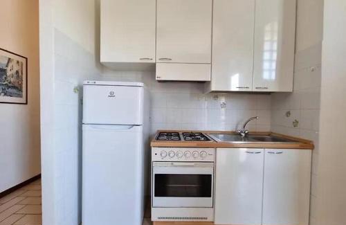 Gabicce Mare Apartamento | APPARTAMENTO VISTA MARE -E- con 2 camere da letto -Residence azzurro