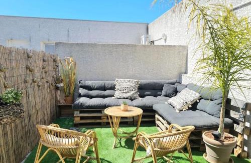 Route d'Arles Apartamento | AppartCosy Emplacement Idéal avec Terrasse & Parking Privé