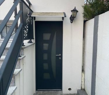 Sainte-Genevieve-des-Bois Apartamento | Appartement F1 IDF ,4 pers