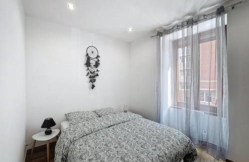 Bellegarde-sur-Valserine Apartamento | Appartement proche gare, plein centre, balcon