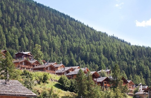 Sainte-Foy-Tarentaise Condominio | Apartamento Confortable au Pied des Pistes | Piscine Intérieure + Spa