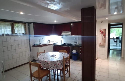 L'Hopital-du-Grosbois Apartamento | Appartement La Véranda en Plein Cœur du Doubs Proche Suisse. Animaux Acceptés