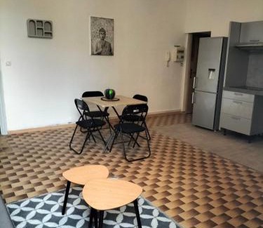 Saint-Pons-de-Thomieres Apartamento | Appartement le petit bonheur