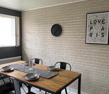 Couilly-Pont-aux-Dames Apartamento | Appartement avec jardin privé à 10 min de Disneyland, idéal familles