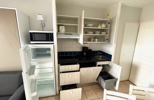 Chateau-d'Olonne Apartamento | C107 Front de mer piscine-Apartamento-Apartamento-Baño con bañera-Balcón