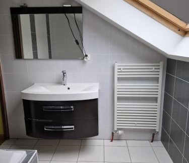 Metairies-Saint-Quirin Apartamento | Appartement dans Maison en pleine nature