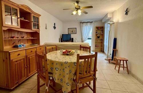 Boyardville Apartamento | Appartement cosy à Saint-Georges-d'Oléron, 4 couchages, proche mer et commerces, avec balcon et parking - FR-1-246A-295