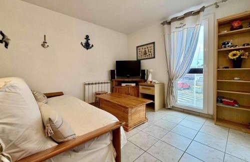 Boyardville Apartamento | Appartement cosy à Saint-Georges-d'Oléron, 4 couchages, proche mer et commerces, avec balcon et parking - FR-1-246A-295