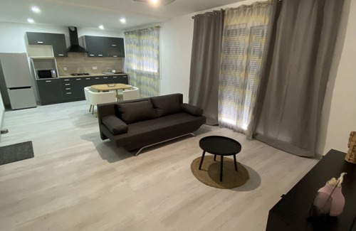 Saint-Rome-de-Cernon Apartamento | Appartement Moderne et Cosy à St Rome de Cernon