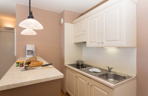 Saumane-de-Vaucluse Condominio | Appartement moderne et lumineux 4p, accès piscine!