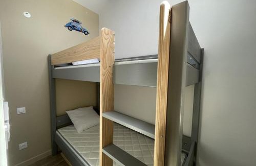Vieux-Boucau-les-Bains Apartamento | Appartement T3 cabine rénové face à l'océan, 6 pers. - FR-1-379-184