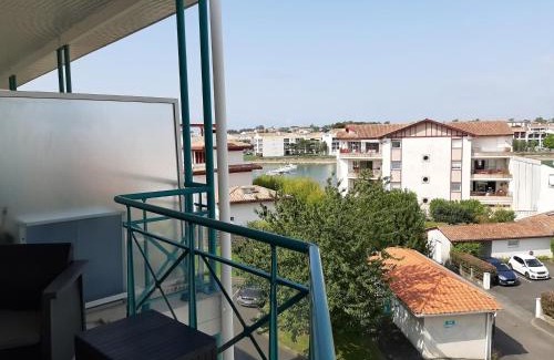 Ciboure Apartamento | Appartement à Ciboure avec piscine chauffée et parking privé - FR-1-239-560