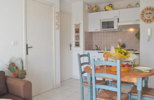 Frejus Port Apartamento | Appartement à Fréjus avec terrasse et ménage inclus - FR-1-226A-66