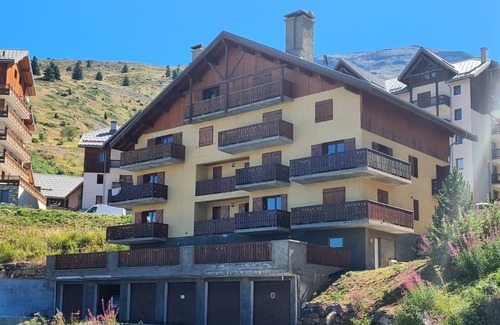 Valmeinier Apartamento | Appartement à Valmeinier 1800. Garage et Cave à Skis