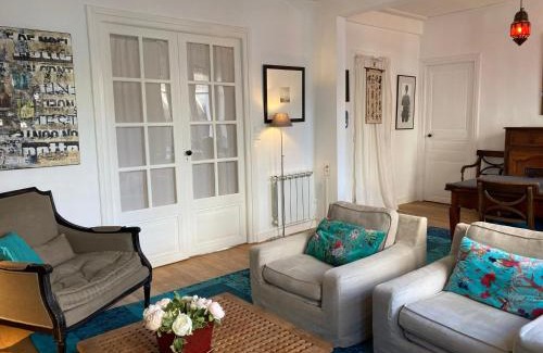 Le Palais Apartamento | Appartement élégant 3* au coeur de Le Palais, 2 chambres, proche commerces et plage - FR-1-418-197