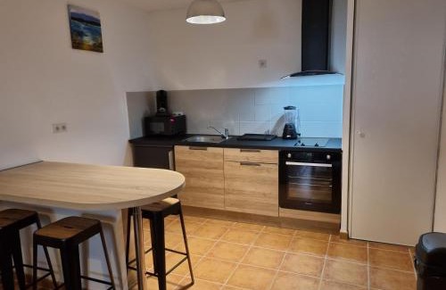 Uzes Apartamento | Appartement 1 chambre avec Piscine