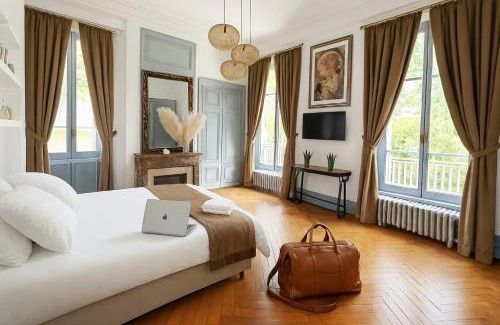 Grand Clement Apartamento | Appartement 100m2 d'élégance au sein d'un Château caché à 10min de Lyon