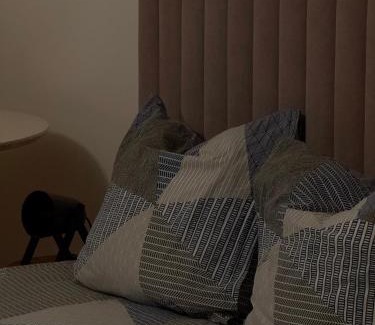 Enghien-les-Bains Apartamento | Appartement 12 min Paris - Parking Privé Gratuit - Wifi - Netflix - Balcon