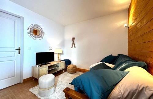 Flumet Apartamento | Appartement 2 chambres avec piscine intérieure et terrasse au pied des pistes, Flumet - FR-1-505-189