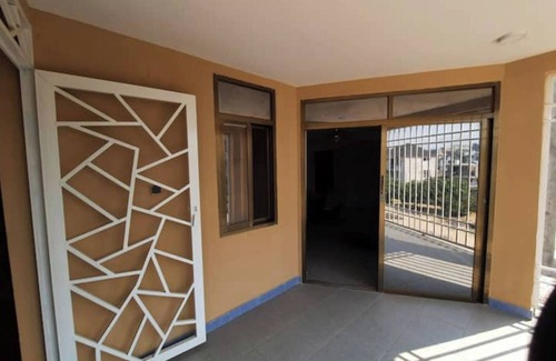 Ngaliema Apartamento | Appartement 2 Chambres, Rez-de-chaussée