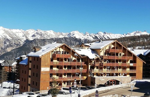 Risoul Apartamento | Appartement 2 Chambres Dans Residence Haut DE Gamme Avec Piscine
