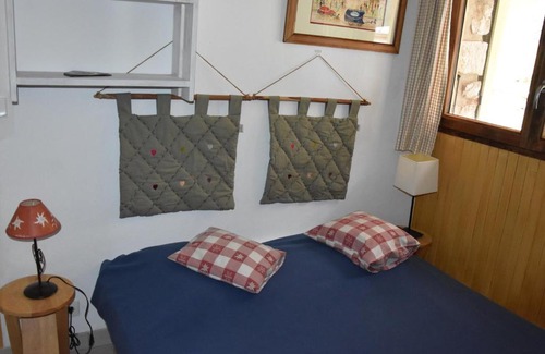 Pralognan-la-Vanoise Apartamento | Appartement 2 pièces avec terrasse et jardin privatif, calme, proche commerces et pistes de ski - FR-1-464-184
