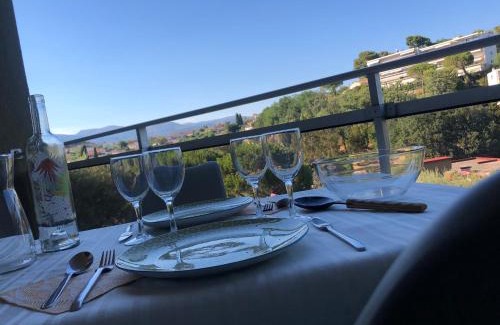 Bastide Giraud Apartamento | Appartement 2 personnes calme proche de la mer piscine tennis