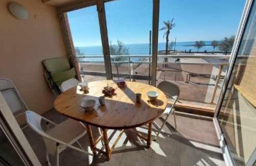 Le Grau-dʼAgde Apartamento | Appartement 2 pièces cabine, 4 couchages, vue mer, à 20 m de la plage - Grau d'Agde - FR-1-423-194