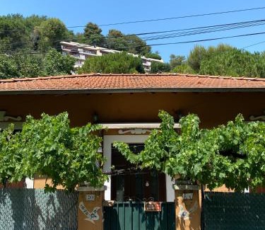 Fabron Casa | Appartement 2 pièces avec terrasse et parking, WIFI, climatisation