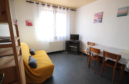Portiragnes-Plage Apartamento | Appartement 2 pièces, au 1er étage pour 2 à 4 couchages, proche commerces et 200m plage de PORTIRAGNES PLAGE LXRH9