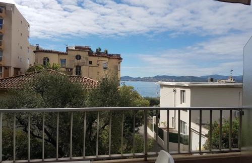 Saint-Raphael Apartamento | Appartement 2 Pièces avec Balcon, Climatisé, Proche Plage et Centre-Ville - FR-1-466A-2