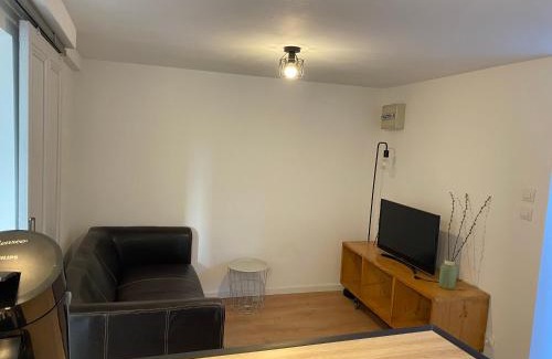 Poncin Apartamento | Appartement 2 pièces Poncin