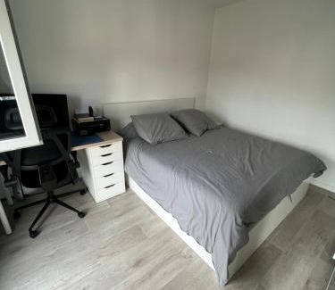 Sevran Apartamento | Appartement 2 pièces proche commerces et transports