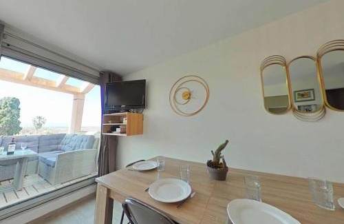 Leucate Apartamento | Appartement 2 piéces 4 couchages ULYSSE PORT LEUCATE NATURISME PL080-TB38