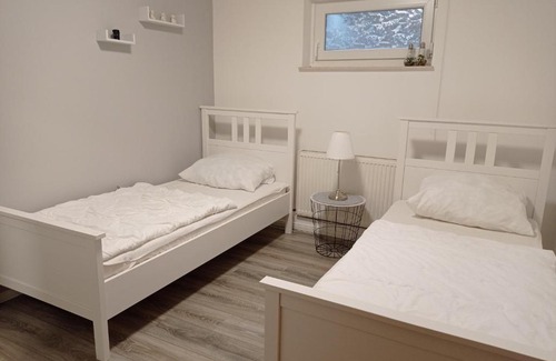Bodenwerder Apartamento | Appartement 2 Schlafzimmer, Terrasse, Hund, Kamin