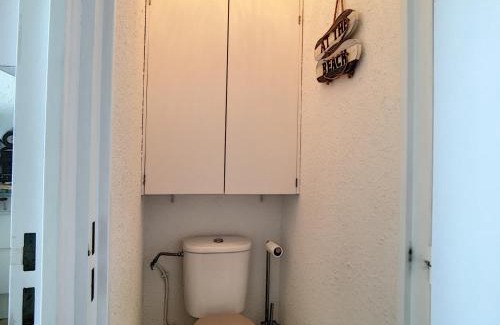 Palavas-les-Flots Apartamento | Appartement 2P Cabine sur Plage avec Parking et Climatisation - FR-1-715-46