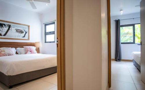 Grande Riviere Noire Apartamento | Appartement 3 chambres pied dans l'eau avec plage et grande piscine