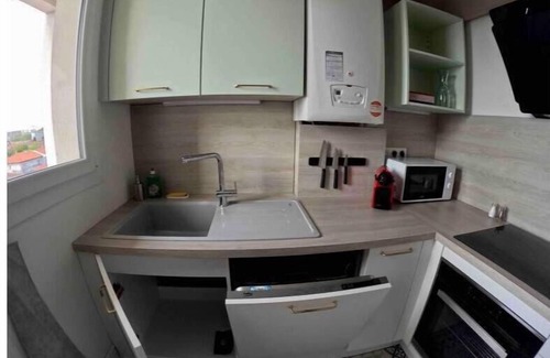 Toulouse South-East Apartamento | Appartement 3 Chambres au Pied du Métro