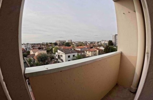 Toulouse South-East Apartamento | Appartement 3 Chambres au Pied du Métro