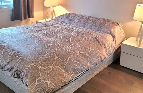Laval-des-Rapides Apartamento | Appartement 3 Chambres, Proche du Métro