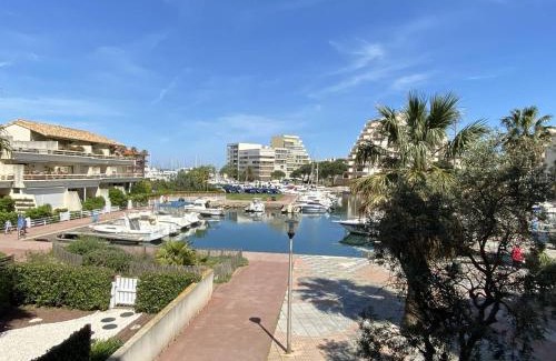 Le Port Apartamento | Appartement 3 pièces sur le port, à 500m de la plage, pour 6 personnes - FR-1-750-90