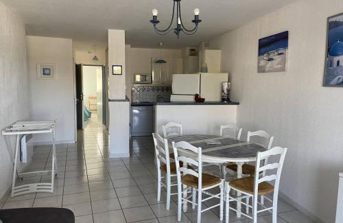 Le Port Apartamento | Appartement 3 pièces sur le port, à 500m de la plage, pour 6 personnes - FR-1-750-90