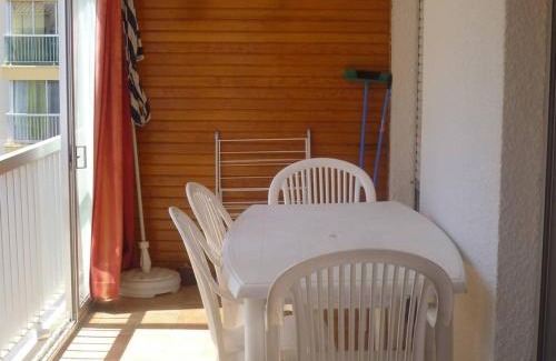 Le Port Apartamento | Appartement 3 Pièces avec Terrasse et Parking Sécurisé - FR-1-750-95
