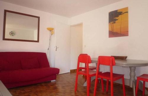 Le Port Apartamento | Appartement 3 Pièces avec Terrasse et Parking Sécurisé - FR-1-750-95